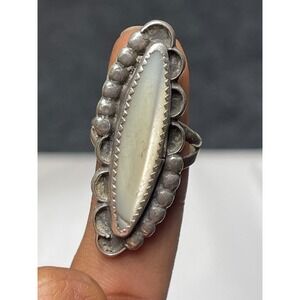 VTG Southwestern Sterling Silver Mother of Pearl Long Marquise Statement Ring 7